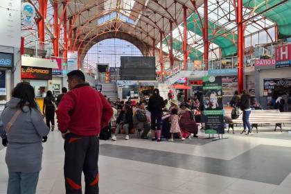 A poco del regreso a clases se registra alta afluencia en la Terminal de La Paz 