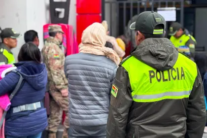 Capturan a 14 personas que tenían sello rojo de Interpol durante la jornada electoral
