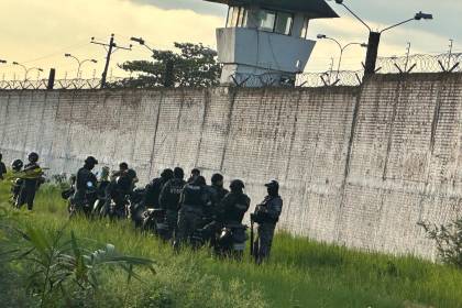 Régimen Penitenciario indaga si policías ayudaron en la fuga de los reos extranjeros de Palmasola