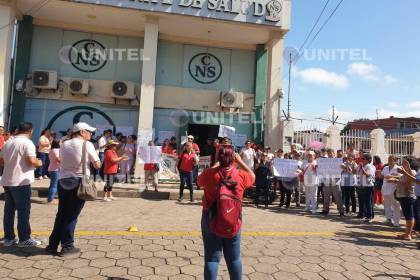 Trabajadores de la CNS ingresan desde este jueves en un paro de 48 horas, exigen la renuncia del gerente 