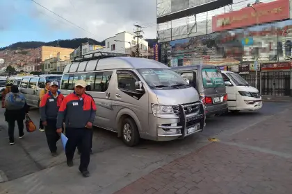 Estos son los más de 80 puntos de bloqueo en La Paz y El Alto; choferes rechazan la eliminación de la subvención