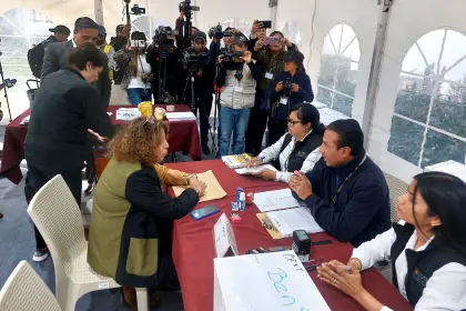 Recta final de la inscripción de candidatos: Unidad y APB-Súmate concluyen el proceso, faltan ocho frentes 