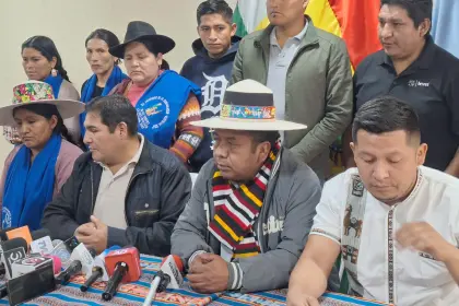 Evistas dicen que hay zonas en las que se decidió abrir casas de campaña para promover el voto nulo en las elecciones