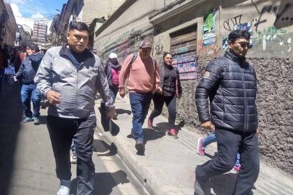 COB se retira del diálogo convocado por el Gobierno para buscar consensos en torno al decreto 5503