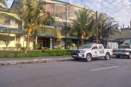 Mujer fue apuñalada por su pareja en presencia de sus cuatro hijos menores de edad