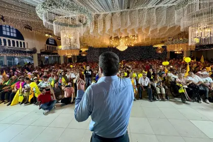 Samuel propone mejorar las rentas y no modificar la edad de jubilación
