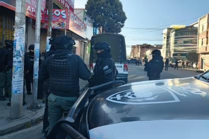 Aprehenden a 14 personas en total: Además de Mariaca, caen Zeballos, un mayor policial y un fiscal superior