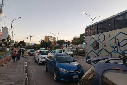 Solo Santa Cruz acata el paro de transporte este lunes; La Paz y Cochabamba trabajan con normalidad