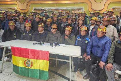 Cooperativistas mineros de La Paz advierten con bloqueos de carreteras si el Gobierno no atiende sus demandas