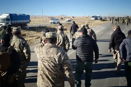 Operativo en marcha: “La ruta La Paz - Oruro está expedita”; reportan menos de 20 bloqueos en el segundo día del Estado de excepción 