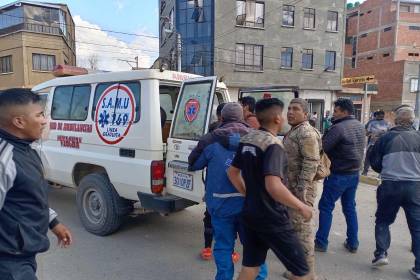 Explosión en regimiento Bolívar de Viacha moviliza a policías, ambulancias y bomberos