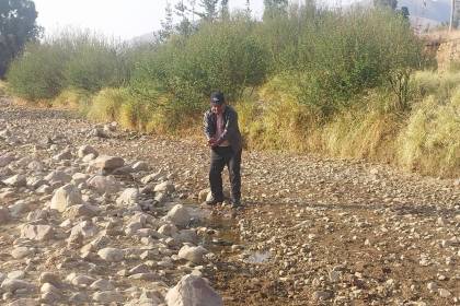 El río Challaque está seco y no hay forma de sembrar en Sacabamba, lamentan pobladores