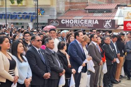 Reyes Villa pide a la Virgen de Urkupiña la unidad y reconciliación de Bolivia