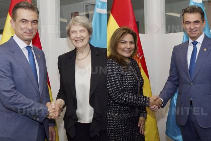 Inversión y crecimiento: Paz se reúne con representantes del Foro Económico Mundial y la Fundación de Liderazgo Global