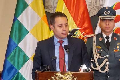 Lara dice que hay una “mano negra” en el Ejecutivo para evitar que Cerimedo sea trasladado a Chonchocoro 
