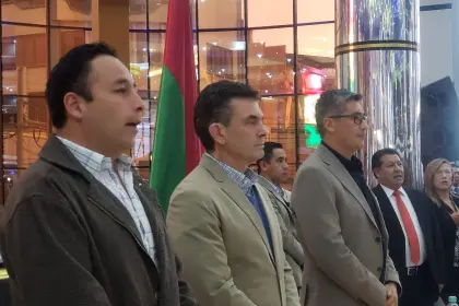 El Alto: Rodrigo Paz anuncia reformas e incentivos fiscales para impulsar la capacidad productiva de las empresas