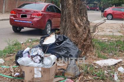 Hallan un bebé muerto entre la basura en la zona oeste de Santa Cruz de la Sierra