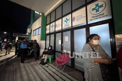 Pese a anuncio de pago de salarios, la semana arranca con un paro médico en varios departamentos