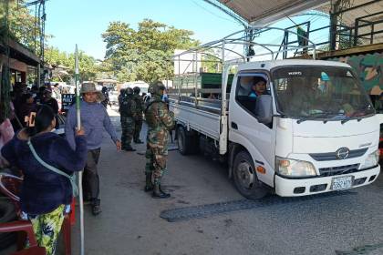Umopar y cocaleros firman acta para retomar labores en el retén de El Castillo, en el trópico de Cochabamba