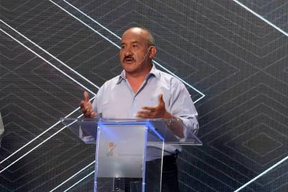 Fortalecer la salud, el turismo y la seguridad ciudadana en El Alto, los pilares de las propuestas de Vargas