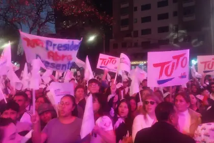La Alianza Libre, de Tuto Quiroga, cierra campaña electoral en Cochabamba