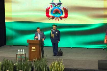 Paz alerta sobre un país quebrado y urge refrendar el “acuerdo nacional para la estabilidad y las reformas”