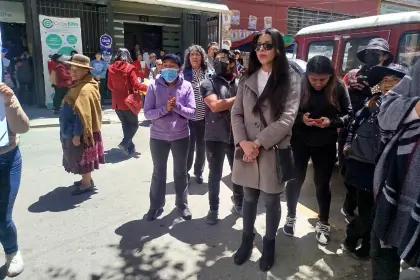 Cantante de Sangre Cumbiera, ante el juez por muerte en una joven en un evento dentro de un colegio