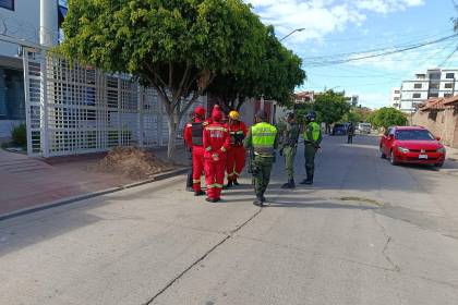 Descartan presencia de material explosivo en una clínica, pero la Felcc investiga amenazas