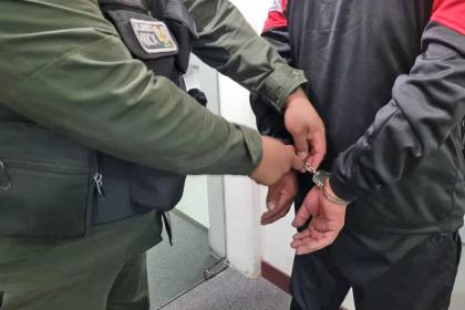 Aprehenden a los padres del principal sospechoso del feminicidio de una profesora