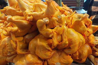 ¿Subió bajó?: Así está el precio del kilo de pollo en La Paz y Cochabamba este lunes