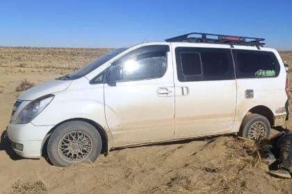 Encuentran el cadáver de un chofer en un desvío y atribuyen su muerte a los bloqueos