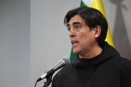 Ministro Zamora anuncia que se convocará a reunión a todos los sectores afectados por el decreto del diésel