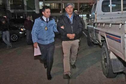 Aprehenden al exfiscal de Obras por el caso de la construcción del edificio de la Aduana de Tarija