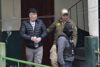 Caso gases Ecuador: Suspenden audiencia de Murillo y la reprograman para este martes, según su abogado