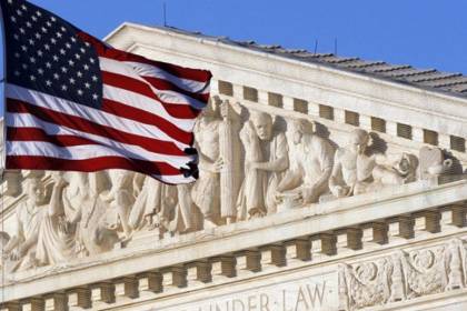 Corte de EEUU frena ley contra violencia de armas aprobada por votantes de California