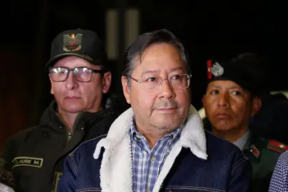 Arce: “La renuncia de nadie resuelve los problemas, si los resolviera, ya nos hubiéramos ido”