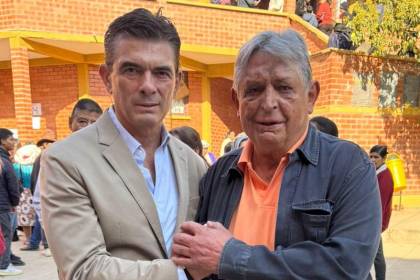 Jaime Paz Zamora tiene un problema de columna que le generó una “inmovilización”