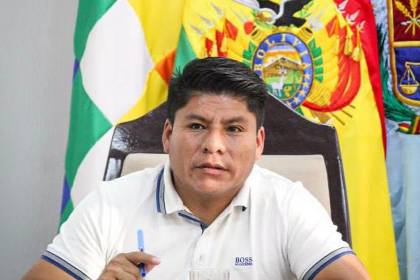 Loza dice que la Gobernación de Cochabamba tiene “muy poco” presupuesto para emergencias