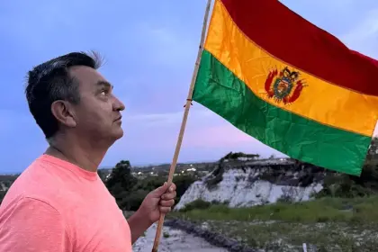 El exministro Yerko Núñez retorna a Bolivia tras casi cinco años de exilio