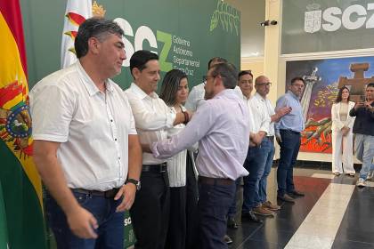 Gobernación cruceña: ¿Quiénes regresan y quiénes son los nuevos secretarios en el gabinete de Camacho?