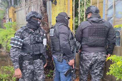 Reportan el presunto secuestro de dos efectivos de la Policía en la zona norte de Santa Cruz