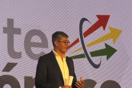 Foro económico: Alianza Unidad dice que “el eje central de la economía tiene que ser el sector empresarial”