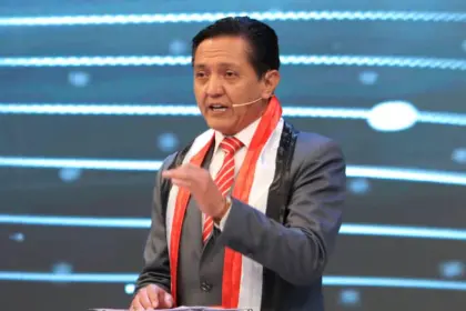 “Cada quien paga lo que debe”: Pavel Aracena descarta perdonazo para el sector formal