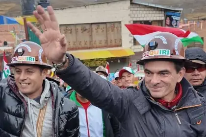 Lara ratifica propuesta de incremento de la Renta Dignidad, pero dice que empezarán con Bs 500