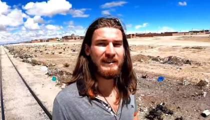 Alexis Dessard anuncia que deja Bolivia: En un video se refiere a “la informalidad de...”