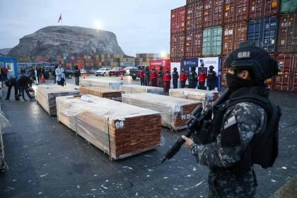 Fiscalía de Chile: Droga impregnada en madera venía “principalmente de Pando”; se incautó 108 toneladas