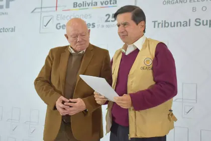 OEA destaca que segunda vuelta fue tranquila, pero observa el uso de la IA para montajes y desinformación