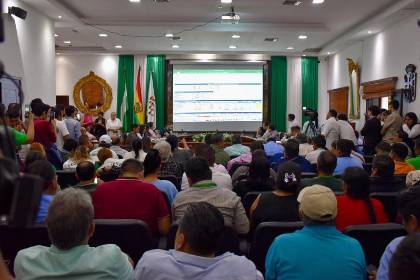Santa Cruz: Concejo y transportistas retoman reunión por el pasaje bajo advetencia de paro de 48 horas