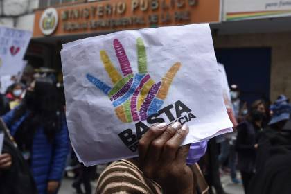 Bolivia registra 30 feminicidios y 18 infanticidios en cinco meses; Ministerio Público demanda prevención 