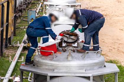Gobierno dice que identificó a personal de YPFB y la ANH presuntamente implicado en desvío de combustible 